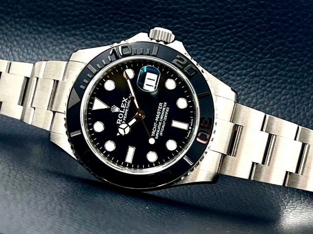 チタン素材のYACHT-MASTER【Ref.226627】