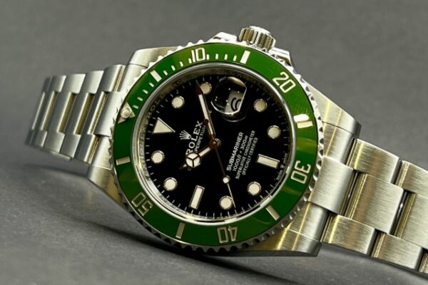 現行グリーンサブ【Ref.126610LV】