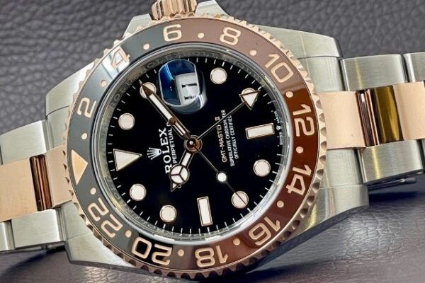上品なコンビモデル「Ref.126711CHNR」
