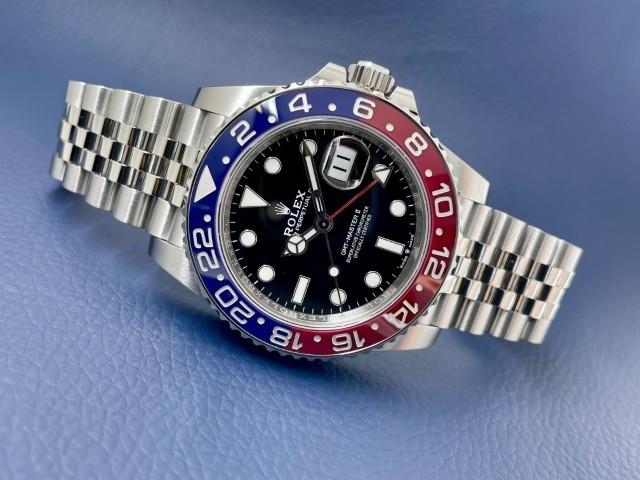 ペプシの愛称で親しまれているGMT-MASTER II【Ref.126710BLRO】