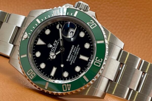 現行グリーンサブ入荷しました！【Ref.126610LV】