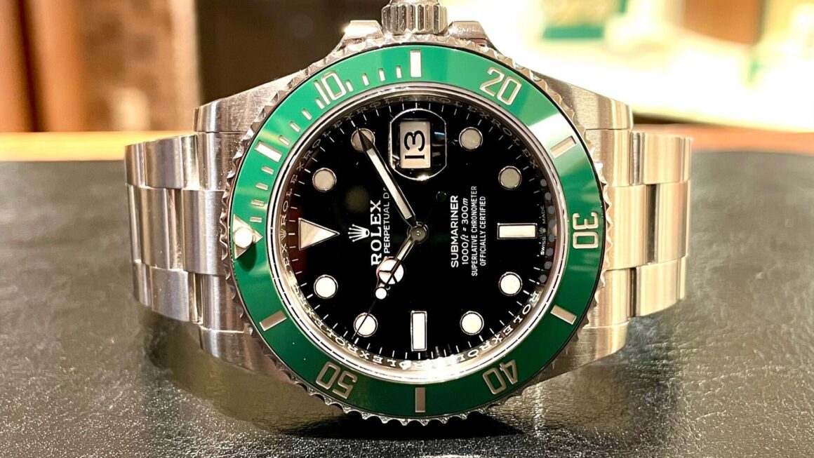 単体で初期ベゼルか否かを判断できる方います？