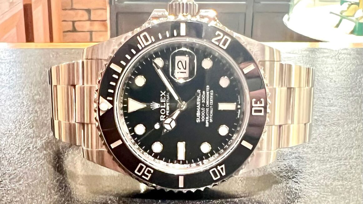 現行新品価格差なんと約30万のお得な筆頭人気モデル