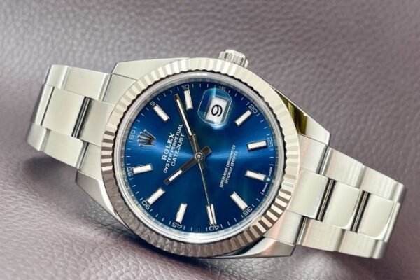 大人のブルー【Ref.126334】