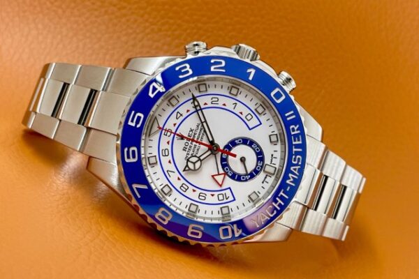 ヨットレースに特化したモデル