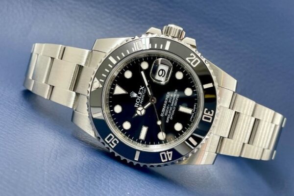 存在感の要は厚み